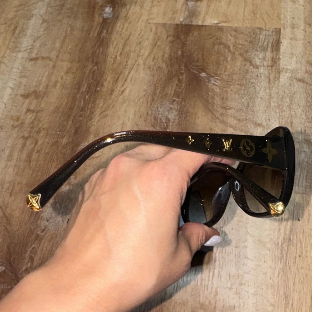 Louis Vuitton Dark Brown Sunglasses - Picture 11 of 12